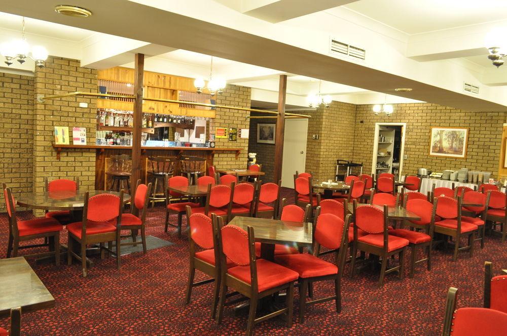 Albury Burvale Motor Inn Екстер'єр фото