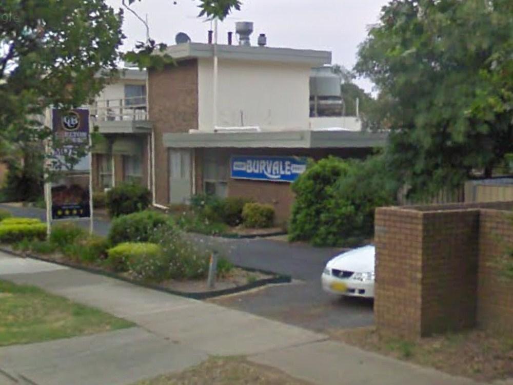 Albury Burvale Motor Inn Екстер'єр фото