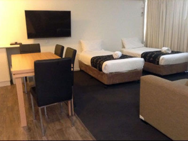 Albury Burvale Motor Inn Екстер'єр фото