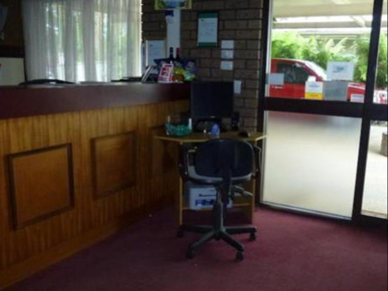 Albury Burvale Motor Inn Екстер'єр фото